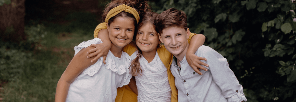 Glückliche Kinder Glückliche Kinder